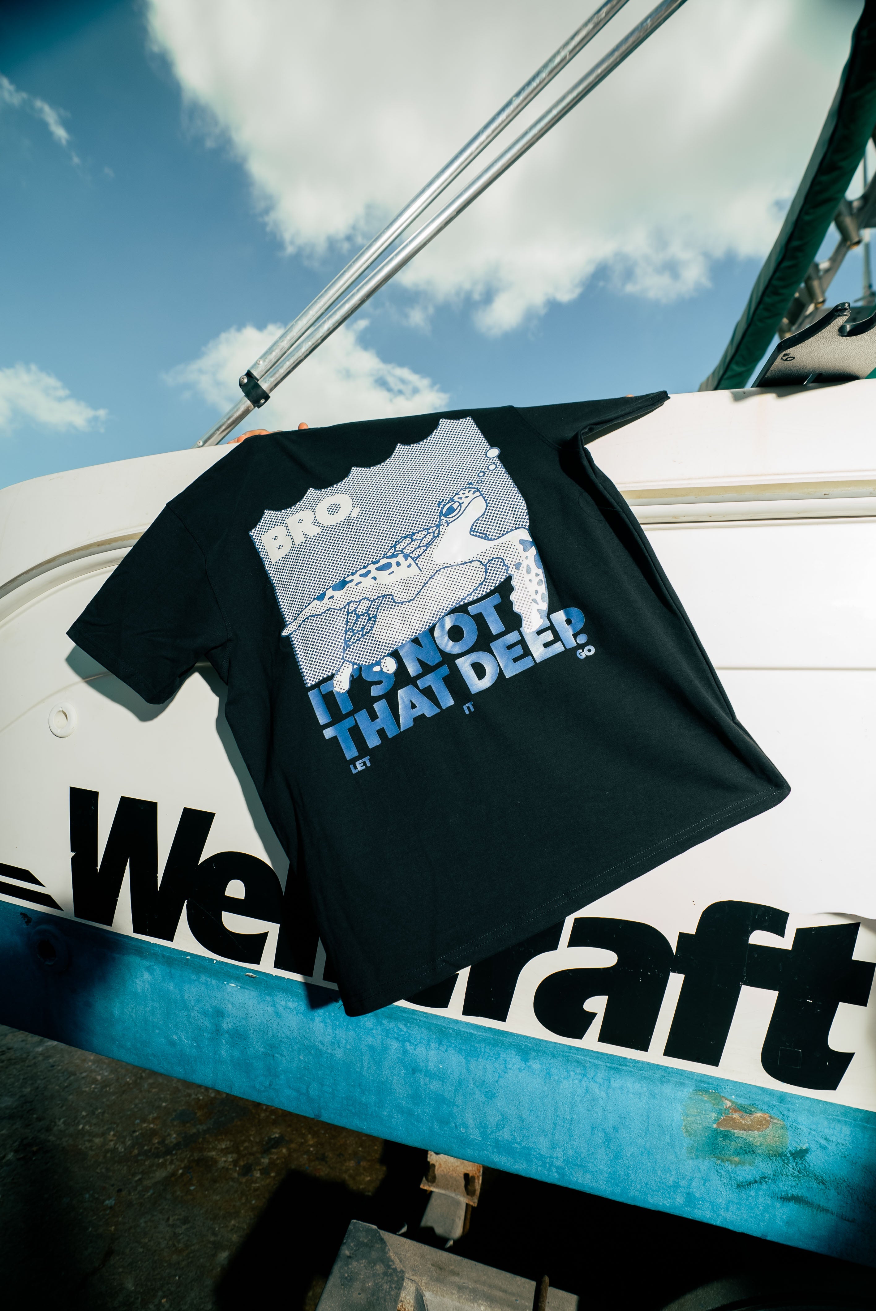 "Bro, It's not that deep" Tee in Black